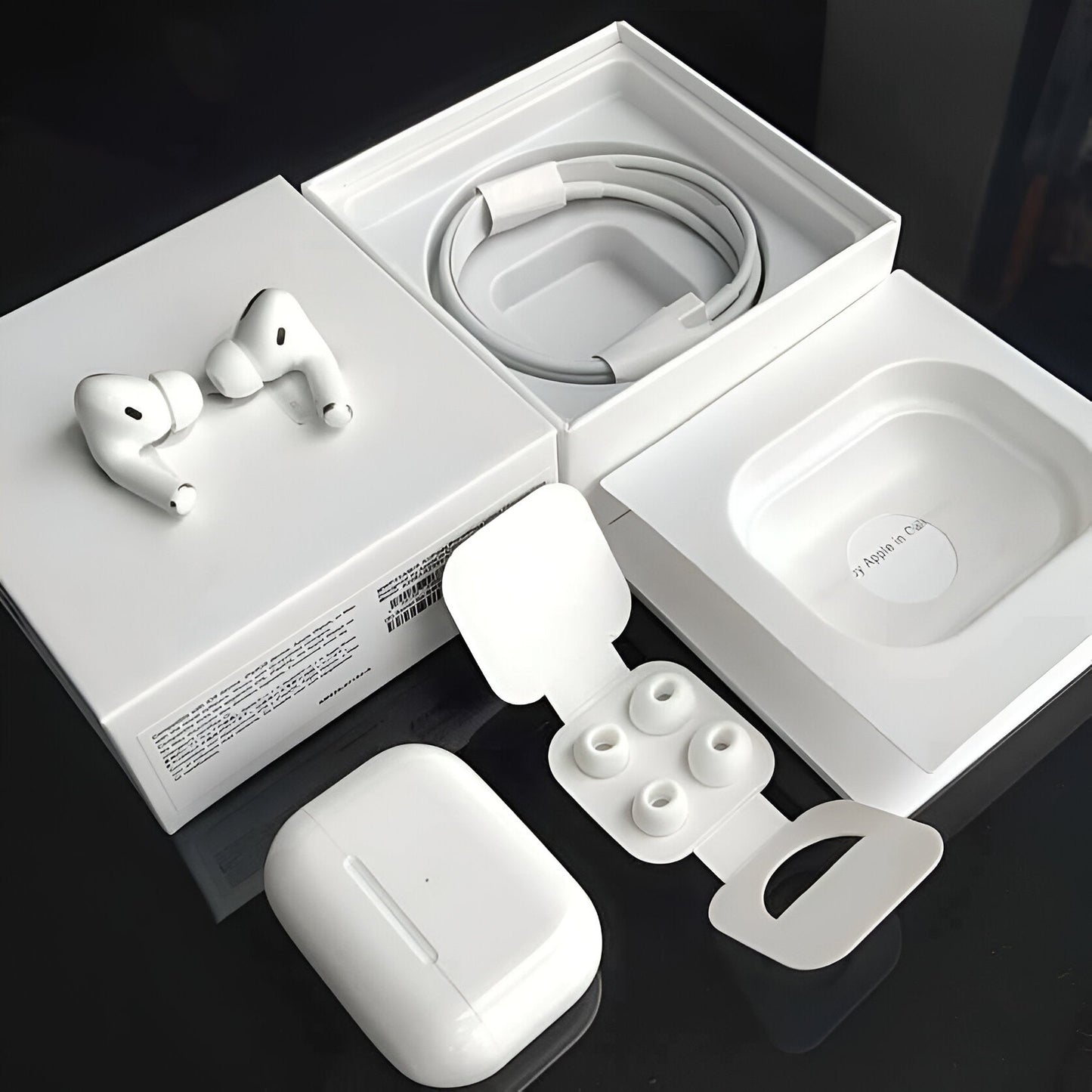 Cuffie Pods Max™ · Cancellazione del rumore esterno
