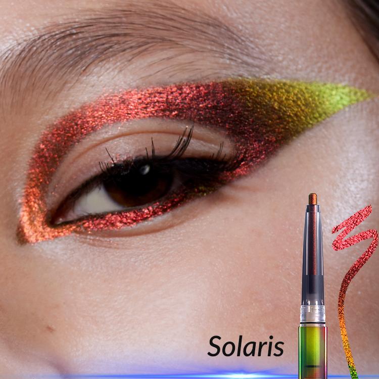 Eyeliner Glow Melt-On Resistente All'Acqua Effetto Multicromatico